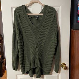 🆕 Express long sleeve sweater xl